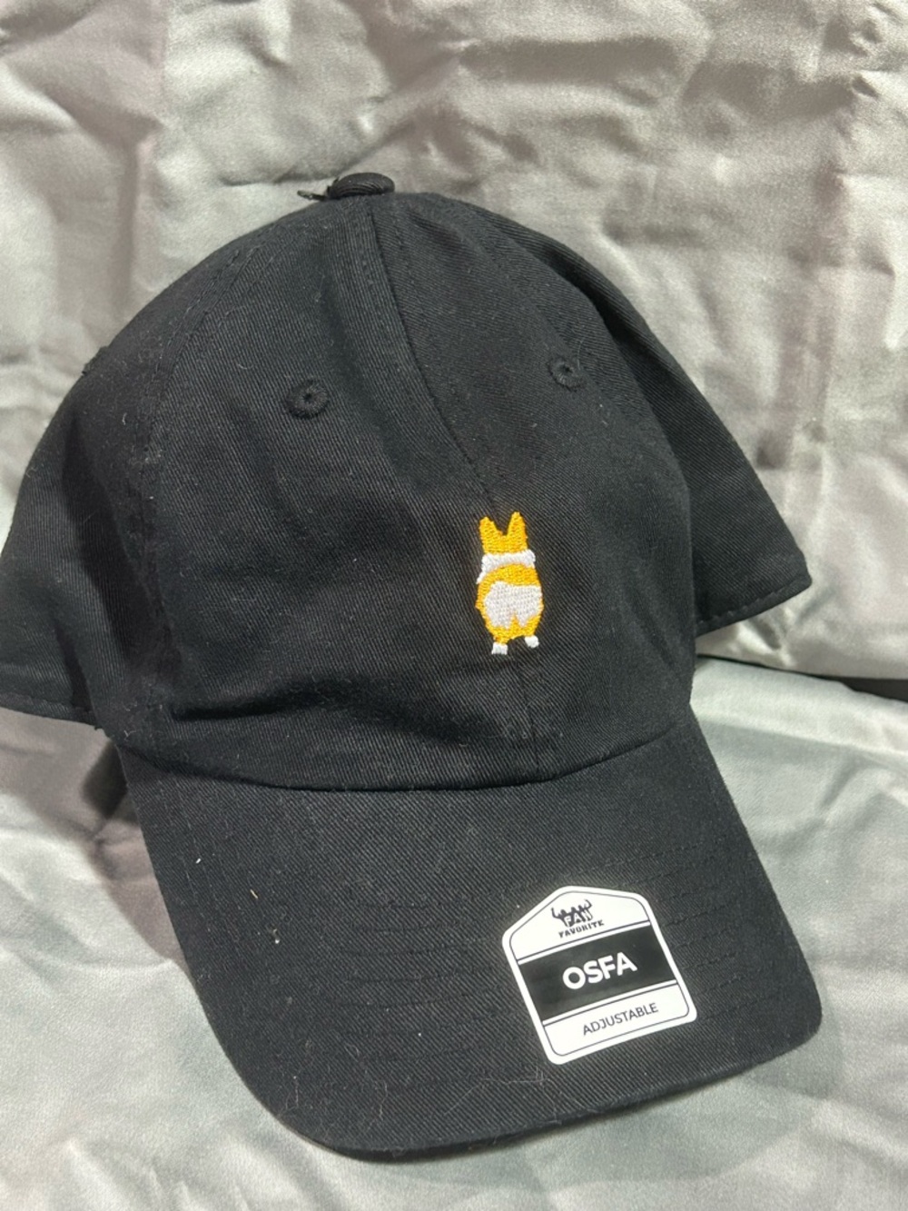 Black Baseball Cap with Yellow Corgi Embroidery‎